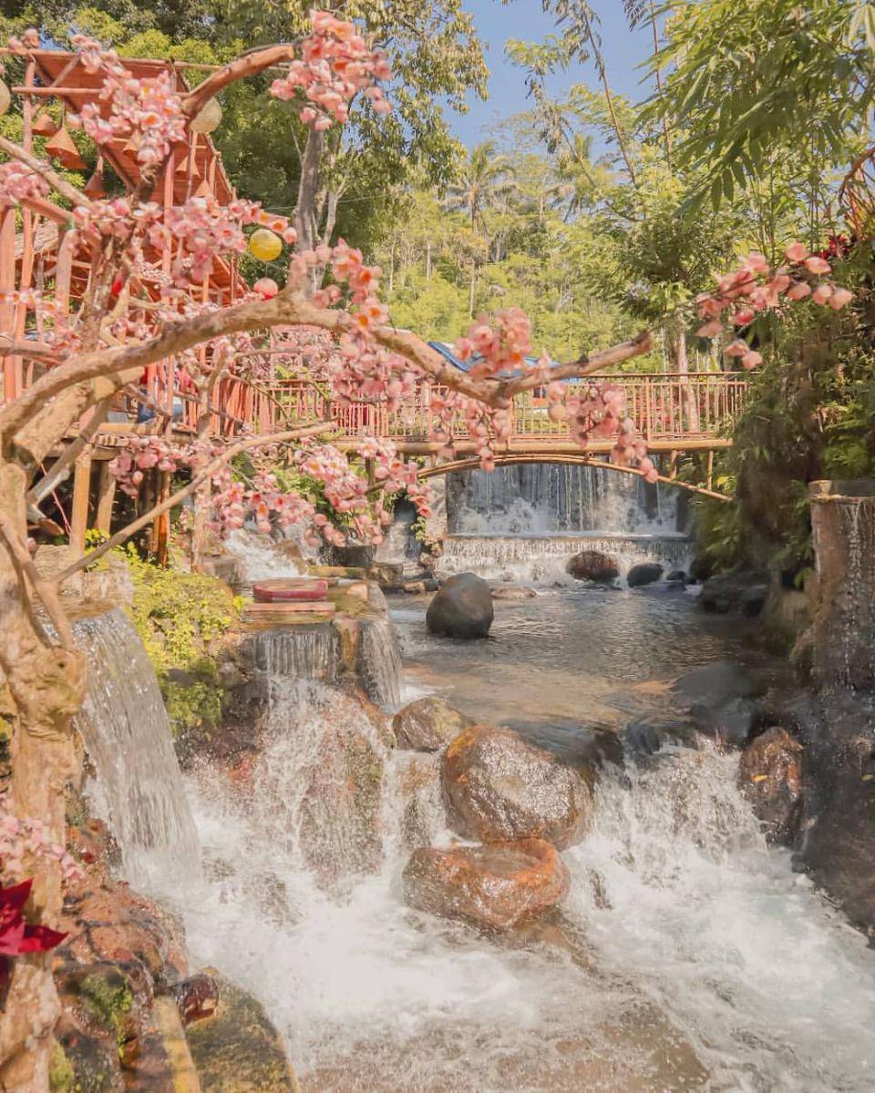 Wisata Umbulan Tanaka (instagram.com/irf.bachtiar)