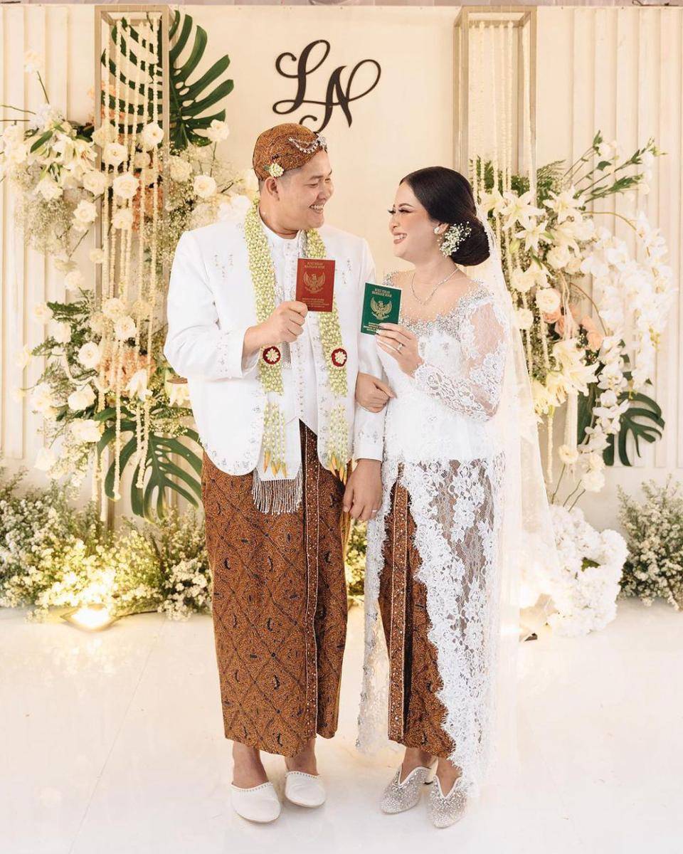potret Nopek Novian dan istri (instagram.com/nopeknovian)