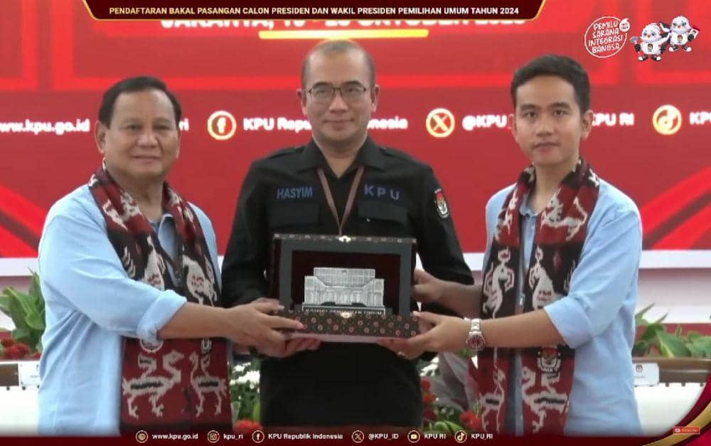 Prabowo-Gibran Resmi Daftar Jadi Capres dan Cawapres ke KPU pada Rabu (25/10/2023). (YouTube.com/KPU RI)