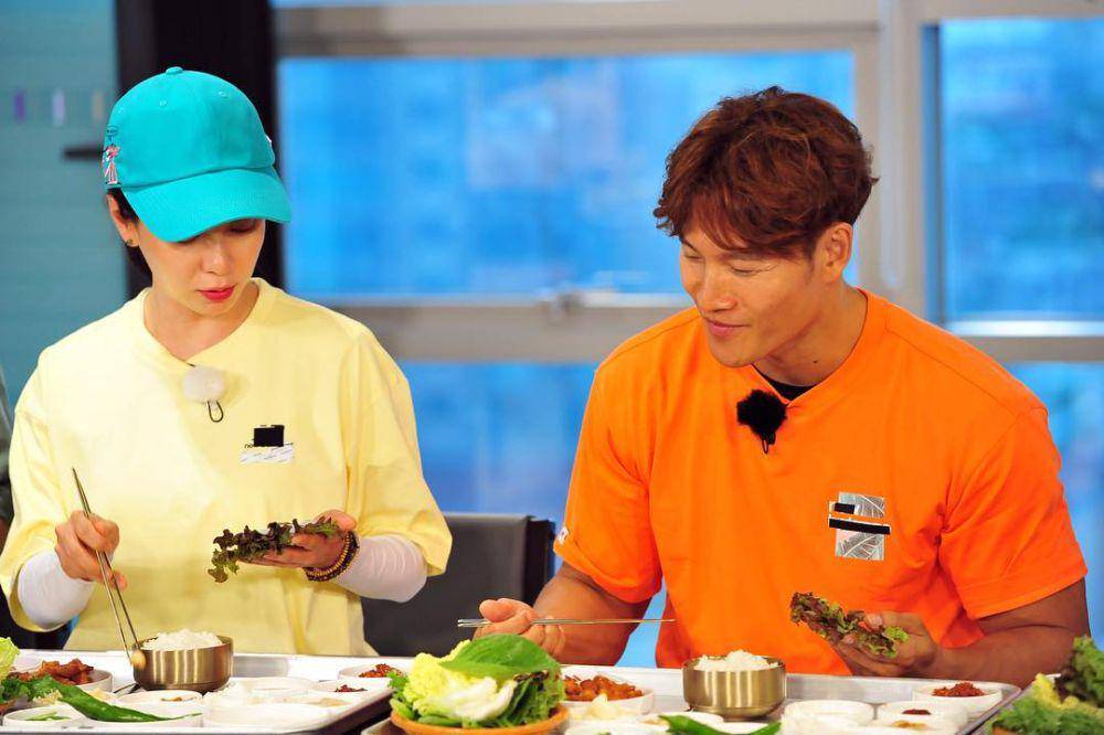 Song Ji Hyo dan Kim Jong Kook di Running Man episode 358 (dok. SBS/Running Man)