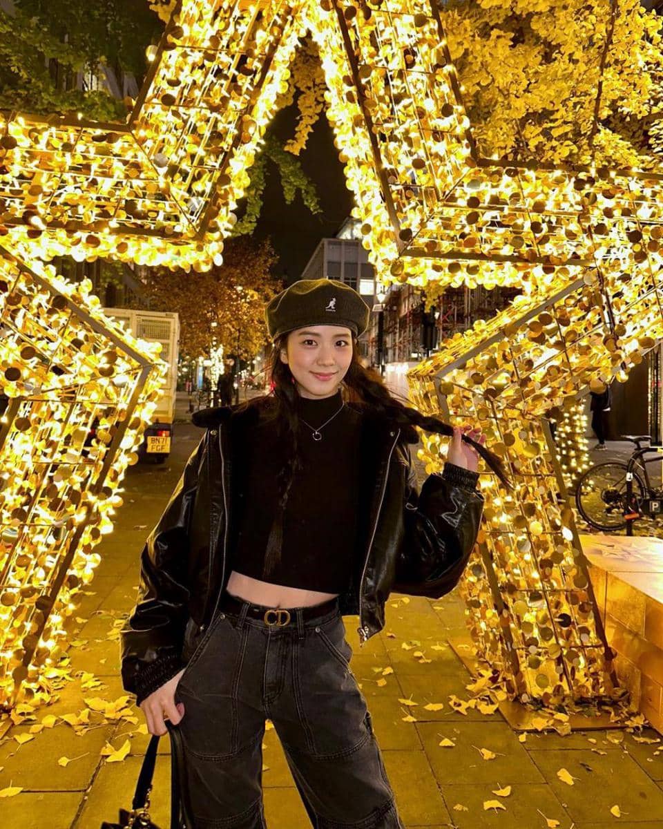 Jisoo BLACKPINK (instagram.com/sooyaaa__)