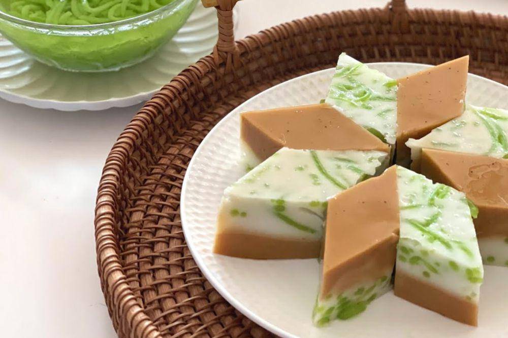 Kue Talam Cendol (youtube.com/Kathrine Kwa)