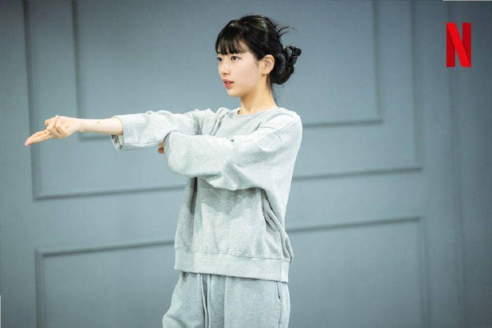 potret behind the scene drakor Doona! (Instagram.com/netflixkr)