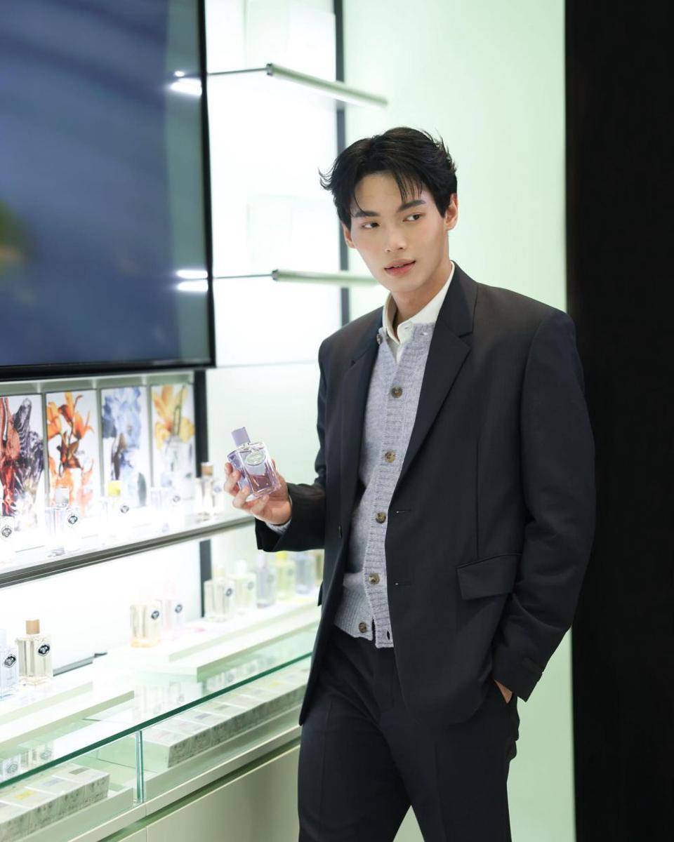 Potret Win Metawin (instagram.com/winmetawin)