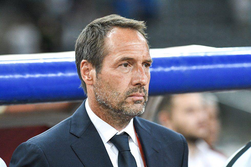 John van 't Schip (agonasport.com)