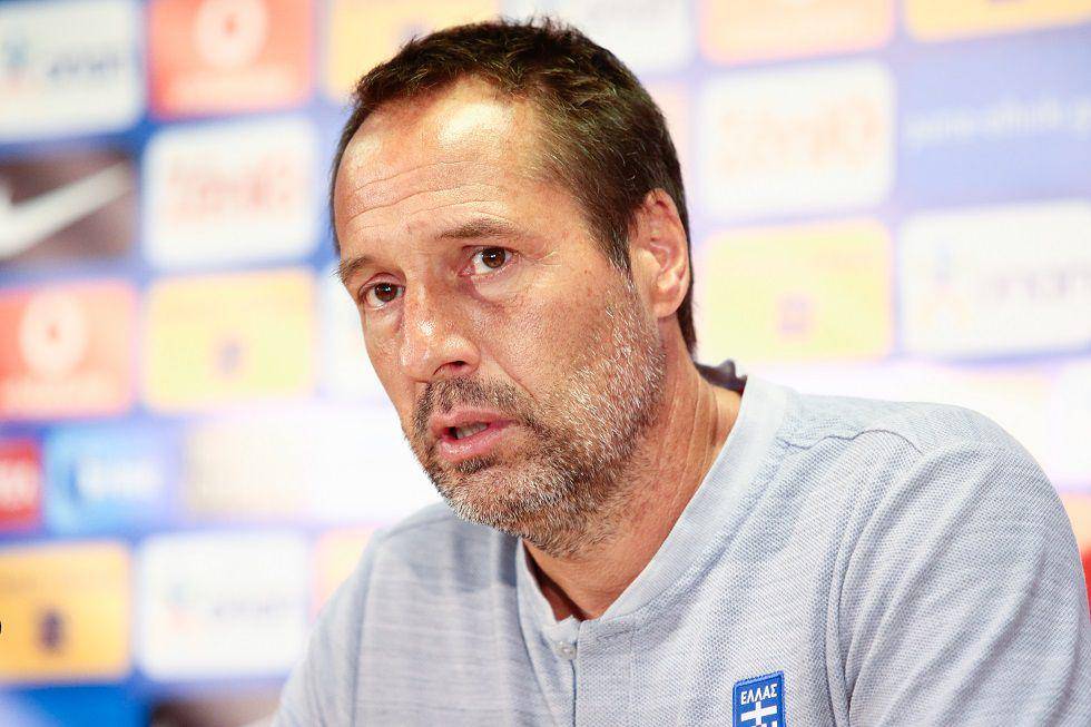 John van 't Schip (agonasport.com)