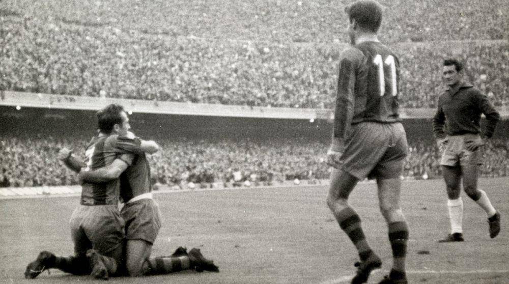 potret pertandingan El Clasico 1958 (fcbarcelona.com)