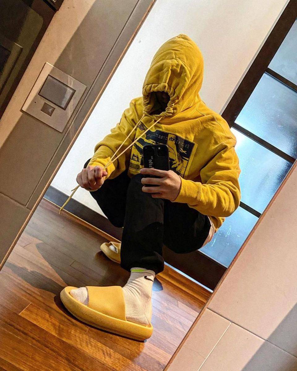 potret Yunhyeong iKON (instagram.com/sssong_yh)