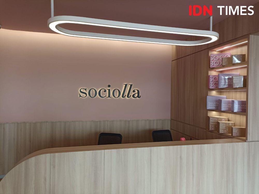 15 Potret Gudang Terbesar Sociolla, Canggih dengan Sistem IoT!