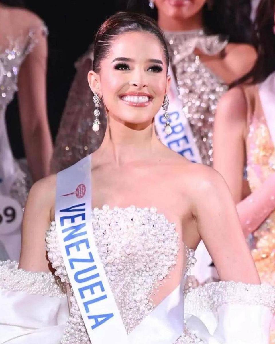 Andrea Rubio, Pemenang Miss International 2023 (Instagram.com/andrevrubio)