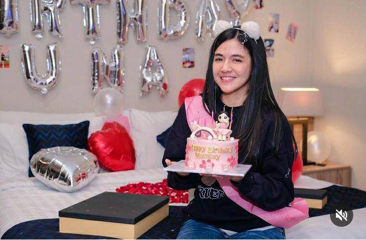 potret perayaan ultah artis di bulan Oktober 2023 (instagram.com/putriuna)