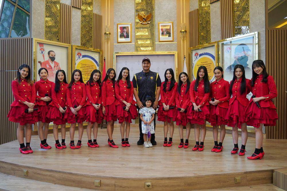 JKT 48 bersama Kemenpora. (Dok. Kemenpora)