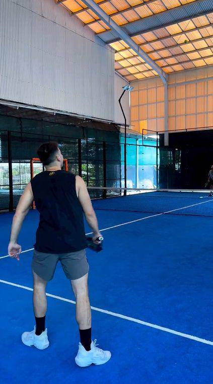 potret Stefan William olahraga padel (instagram.com/stefanwilliam)