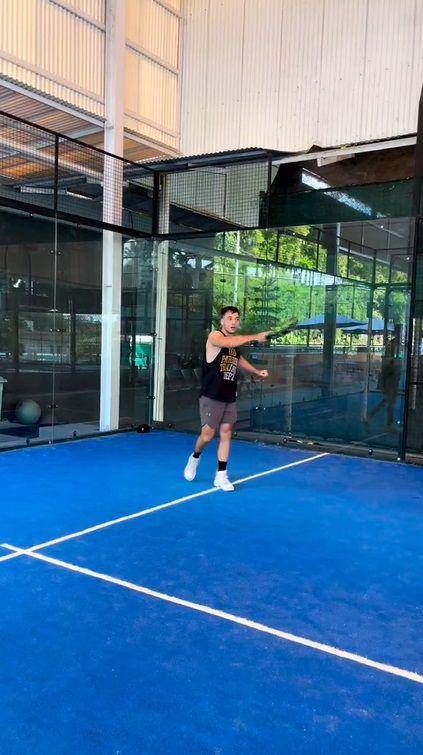 potret Stefan William olahraga padel (instagram.com/stefanwilliam)