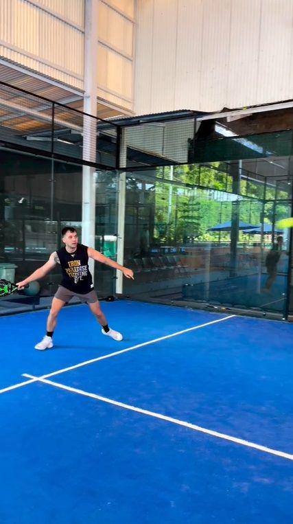 potret Stefan William olahraga padel (instagram.com/stefanwilliam)