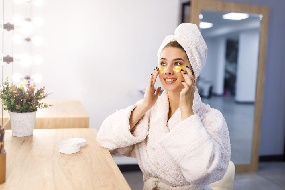 Stop! Ini 6 Kesalahan Night Skincare Routine yang Harus Dihindari
