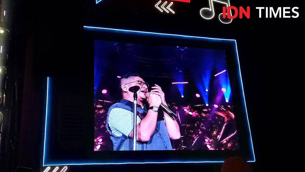 Penampilan Ungu di JBL Festival pada Sabtu (28/10/2023) di Istora Senayan, Jakarta. (IDN Times/Ines Suseno)