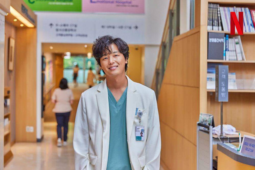 Yeon Woo Jin dalam drama Daily Dose of Sunshine (dok. Netflix/Daily Dose of Sunshine)