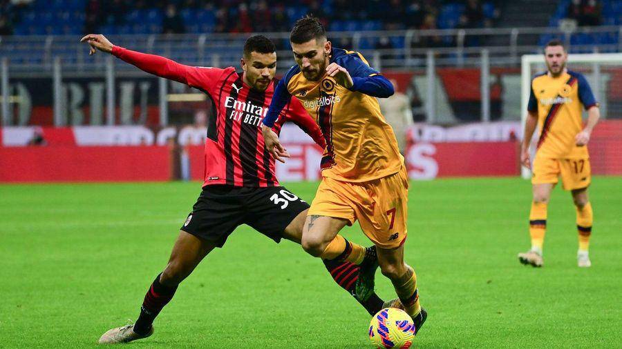 AS Roma menghadapi AC Milan. (asroma.com)