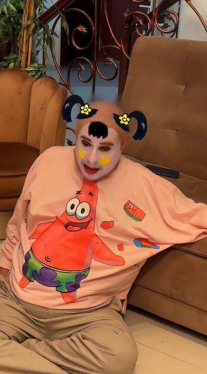 potret iseng Fadil Jaidi rekam Pak Muh pakai filter (tiktok.com/fadiljaidi)