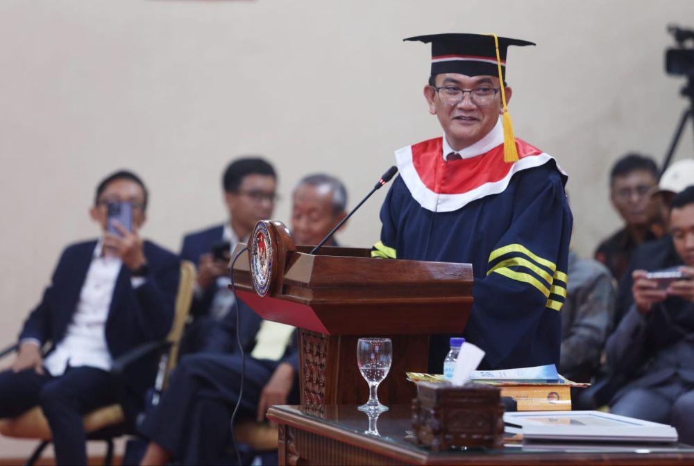 Dedi Supandi Sandang Gelar Doktor Ilmu Pemerintahan IPDN