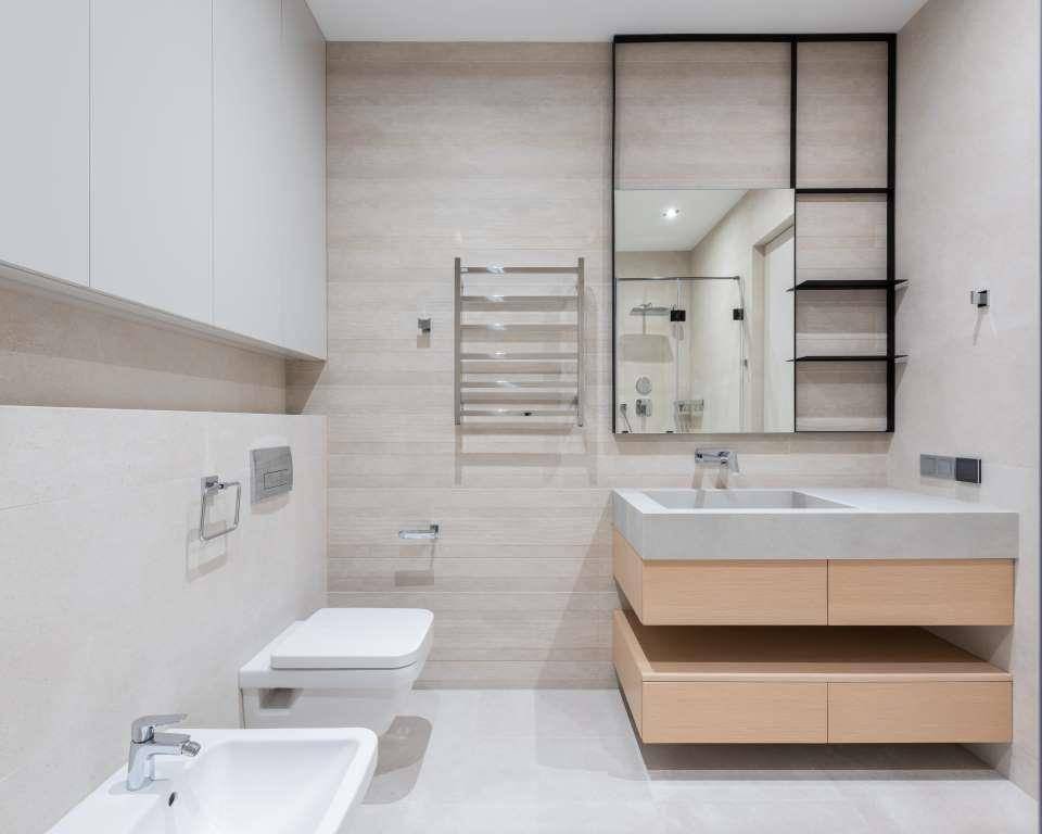 ilustrasi dekorasi kamar mandi berwarna krem (pexels.com/Max Rahubovskiy)