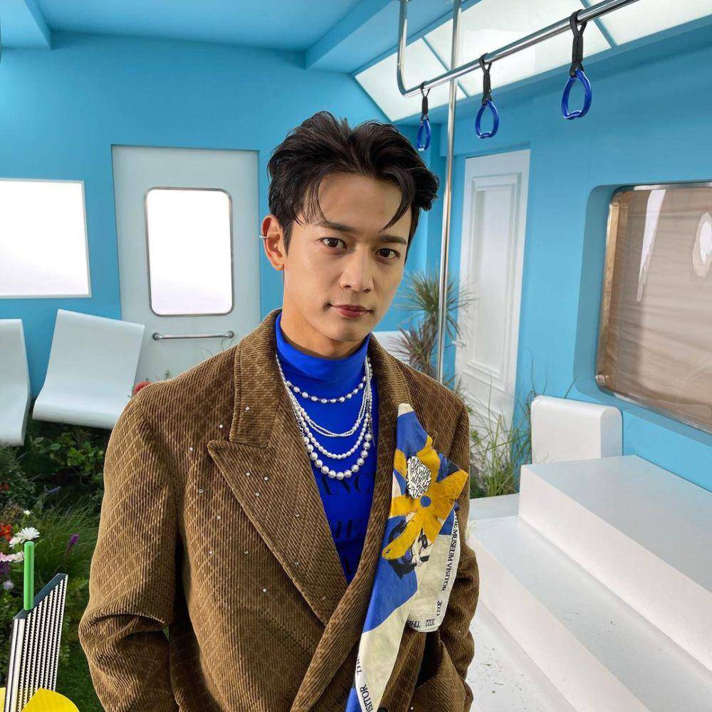 Minho SHINee (instagram.com/choiminho_1209)
