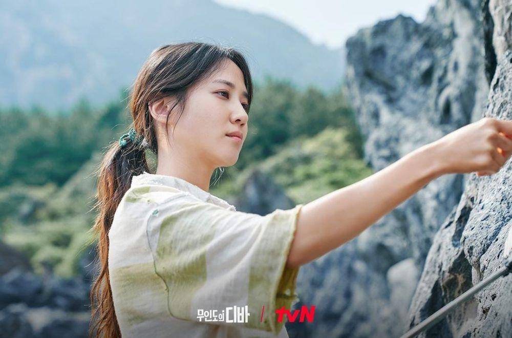 Park Eun Bin di drama Castaway Diva (instagram.com/tvn_drama)