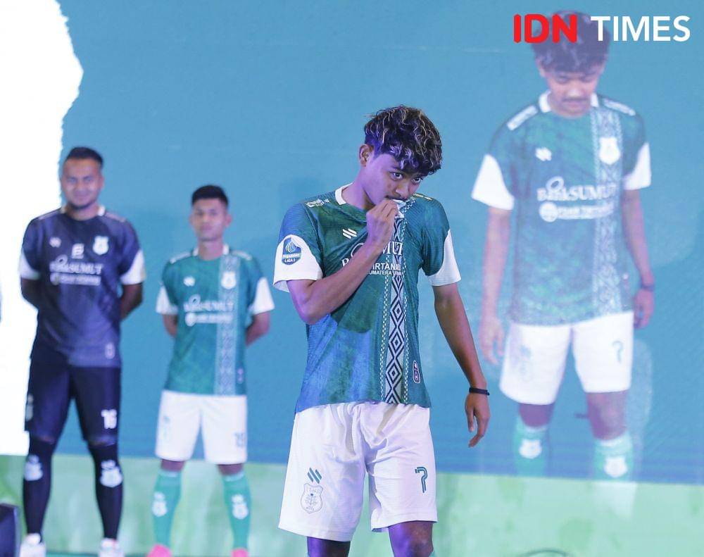 Pemain PSMS Rizky Tangse (IDN Times/Doni Hermawan)
