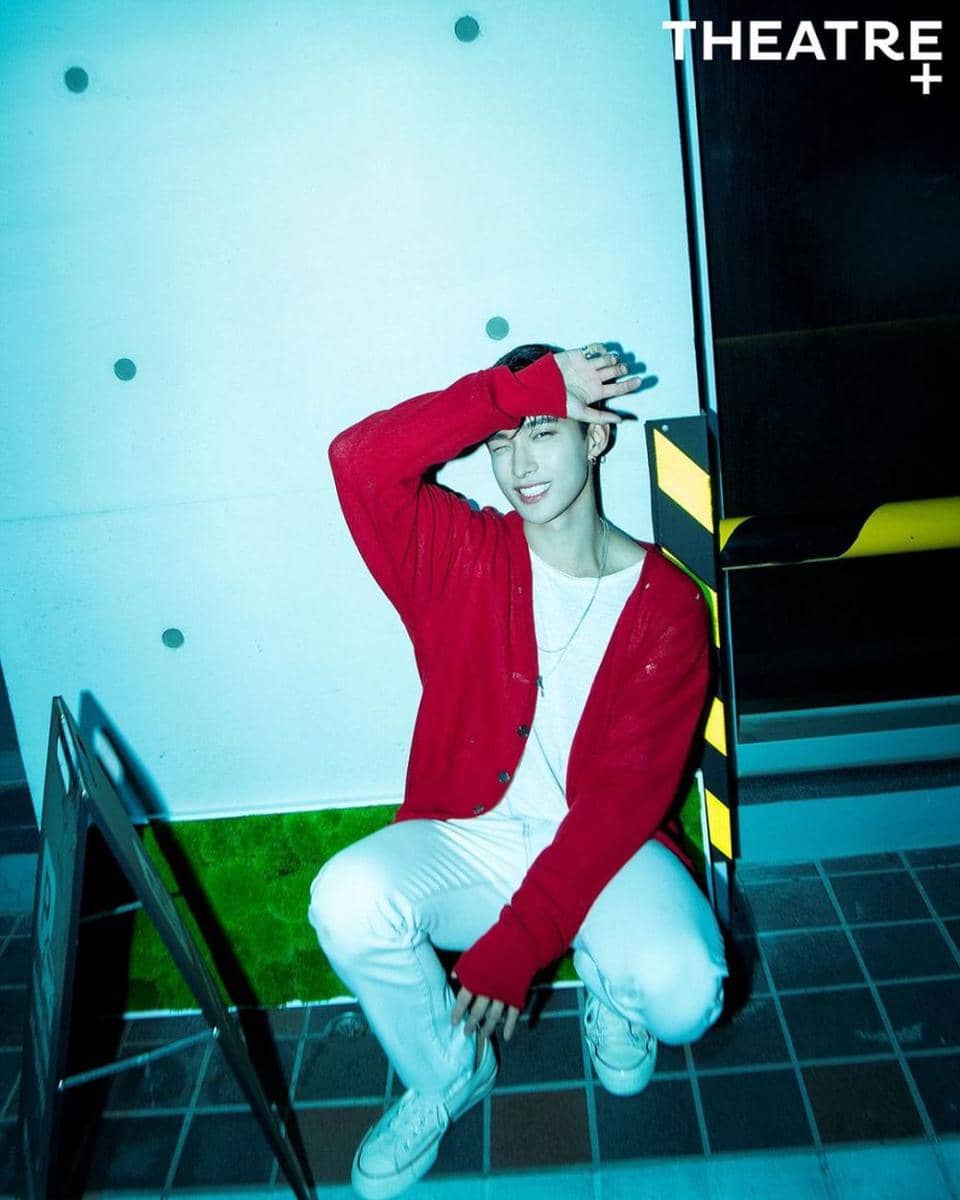 outfit cerah ala DK SEVENTEEN (instagram.com/dk_is_dokyeom)