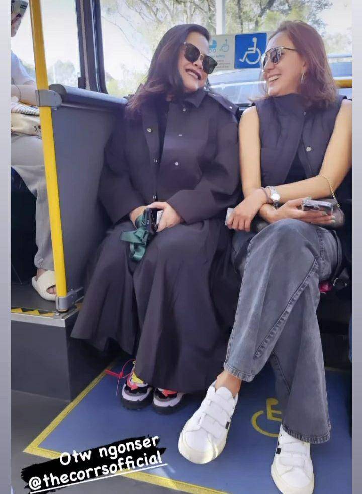momen Donna Agnesia dan Oki Lukman di Australia (instagram.com/dagnesia)