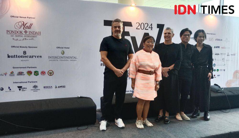 Konferensi pers desainer Australian Fashion Showcase di Jakarta Fashion Week 2024 pada Minggu (29/20/2023) di Pondok Indah Mall 3. (IDN Times/Febriyanti Revitasari)