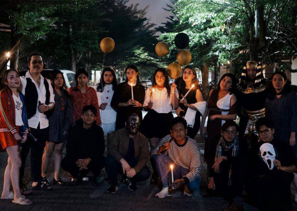 momen ulang tahun Nessie Judge (instagram.com/nessiejudge)