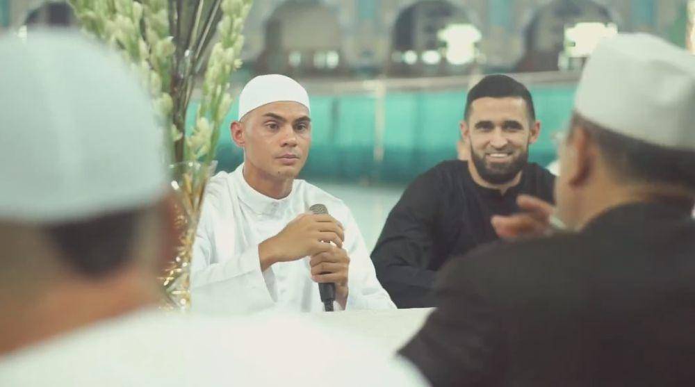 Christian Rontini jadi mualaf (Instagram.com/christian_rontini18)