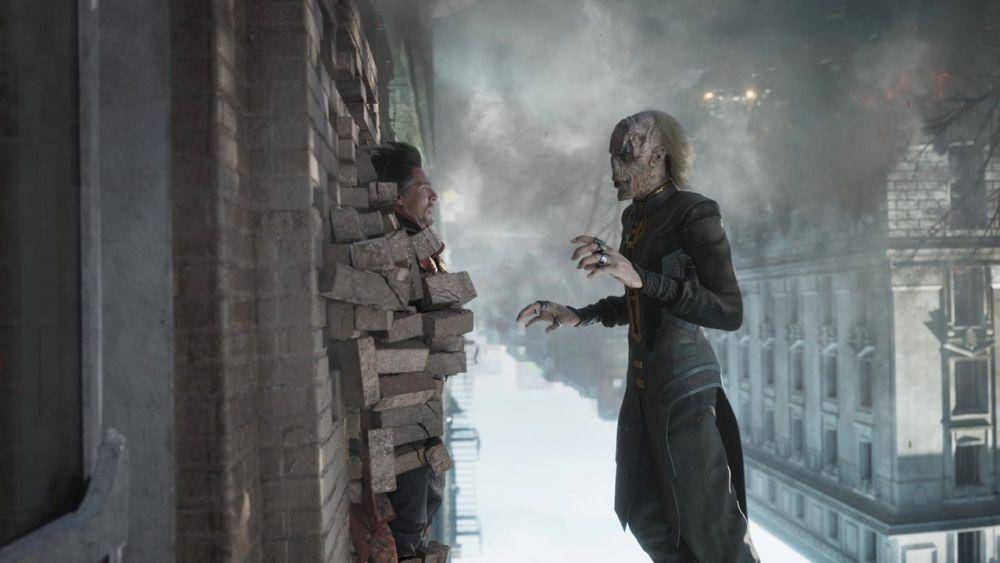 Ebony Maw menggunakan kekuatannya untuk mengalahkan Strange (dok. Marvel Studios/Avengers: Infinity War)
