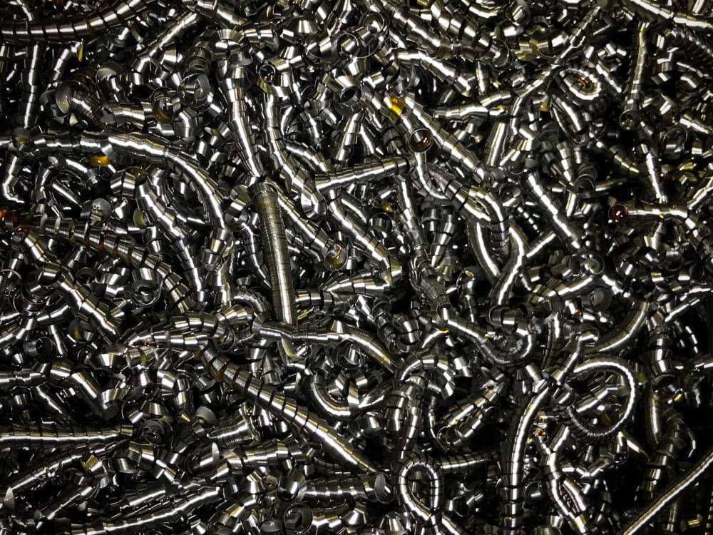 ilustrasi baja (unsplash.com/Johnny Sanchez)