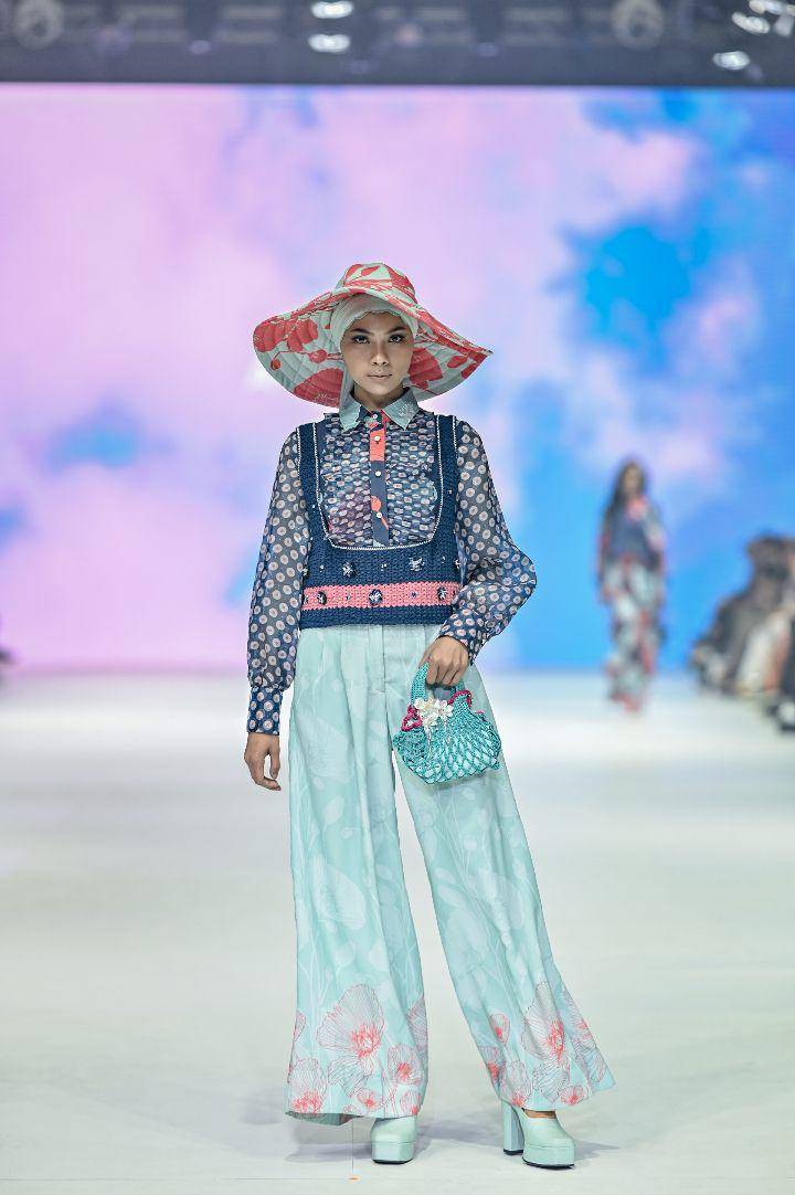 Koleksi EPSON di Jakarta Fashion Week 2024 (dok. Jakarta Fashion Week/Dandy Hendrata)