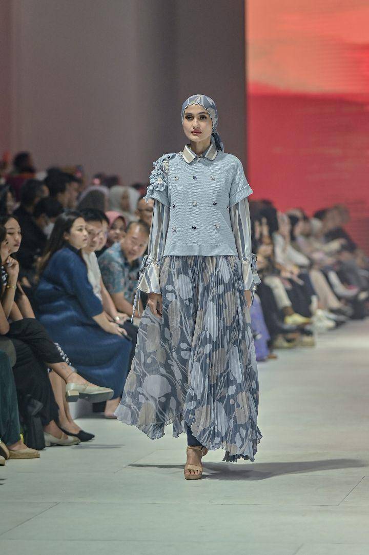 Koleksi EPSON di Jakarta Fashion Week 2024 (dok. Jakarta Fashion Week/Dandy Hendrata)