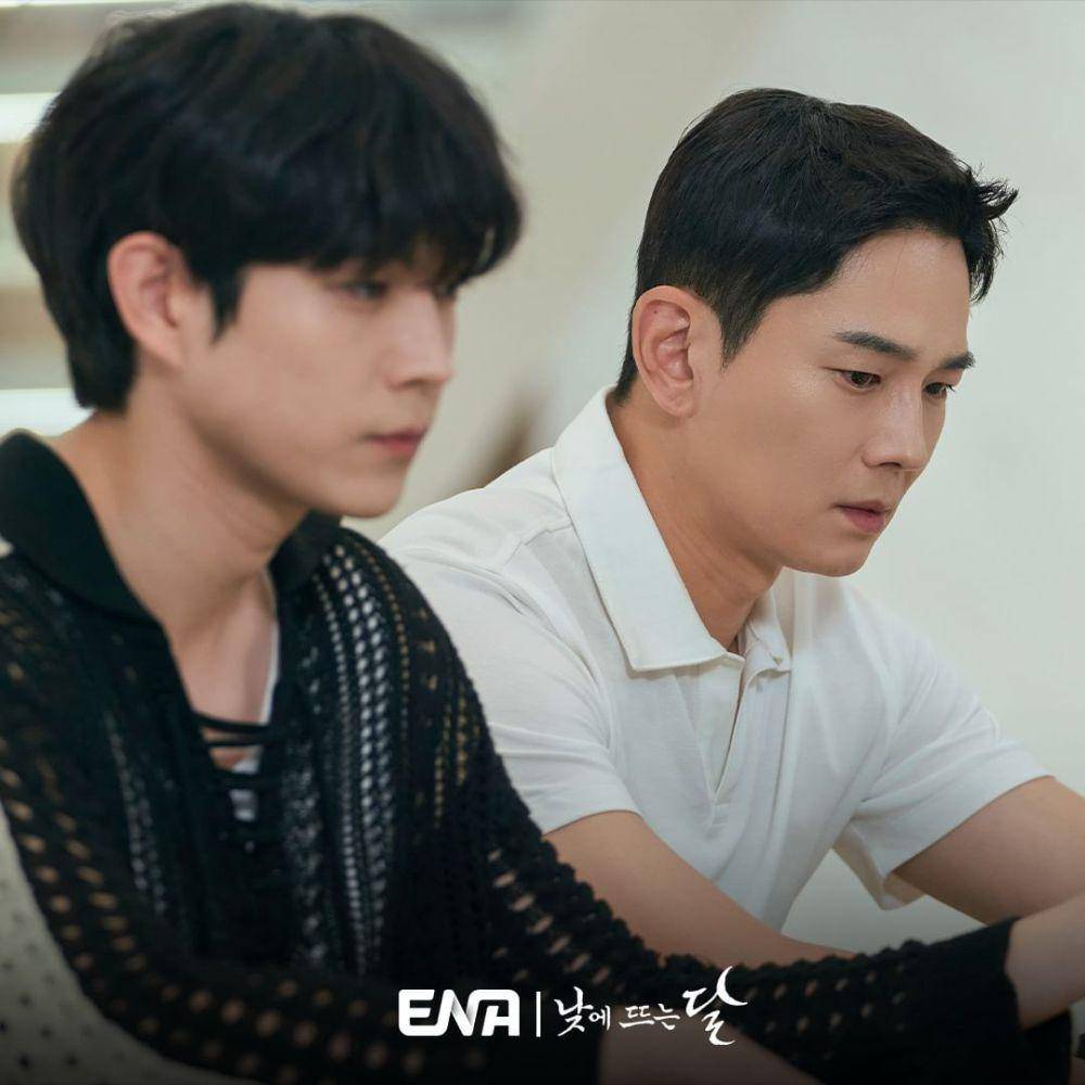 cuplikan drama Moon in the Day (instagram.com/channel.ena.d)