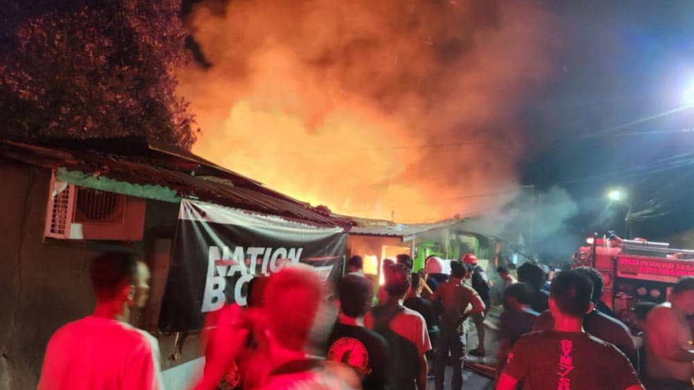 Ibu dan Anak Meninggal saat Asrama TNI di Makassar Kebakaran