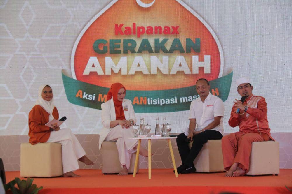PT Kalbe Farma Tbk (Kalbe) melalui anak usaha Kalbe Consumer Health dan brand Kalpanax mengadakan kampanye Gerakan Aksi Muslim Antisipasi Masalah (Amanah) di Pondok Pesantren Assalafi Al Fithrah Semarang. (dok. Kalbe Indonesia)