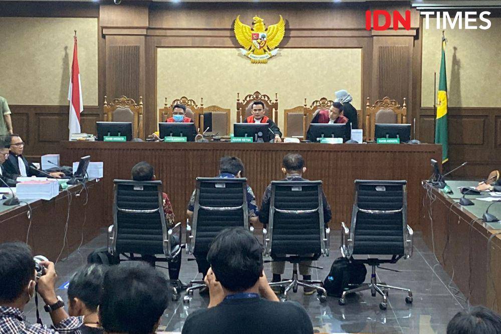 Komisaris PT Solitech Media Sinergy, Irwan Hermawan, dituntut enam tahun penjara dalam kasus dugaan tindak pidana korupsi BTS Kominfo. (IDN Times/Irfan Fathurohman)