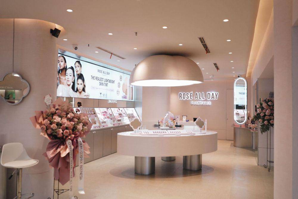 Outlet Rose All Day Cosmetics di Pondok Indah Mall II (linkedin.com/Rose All Day)