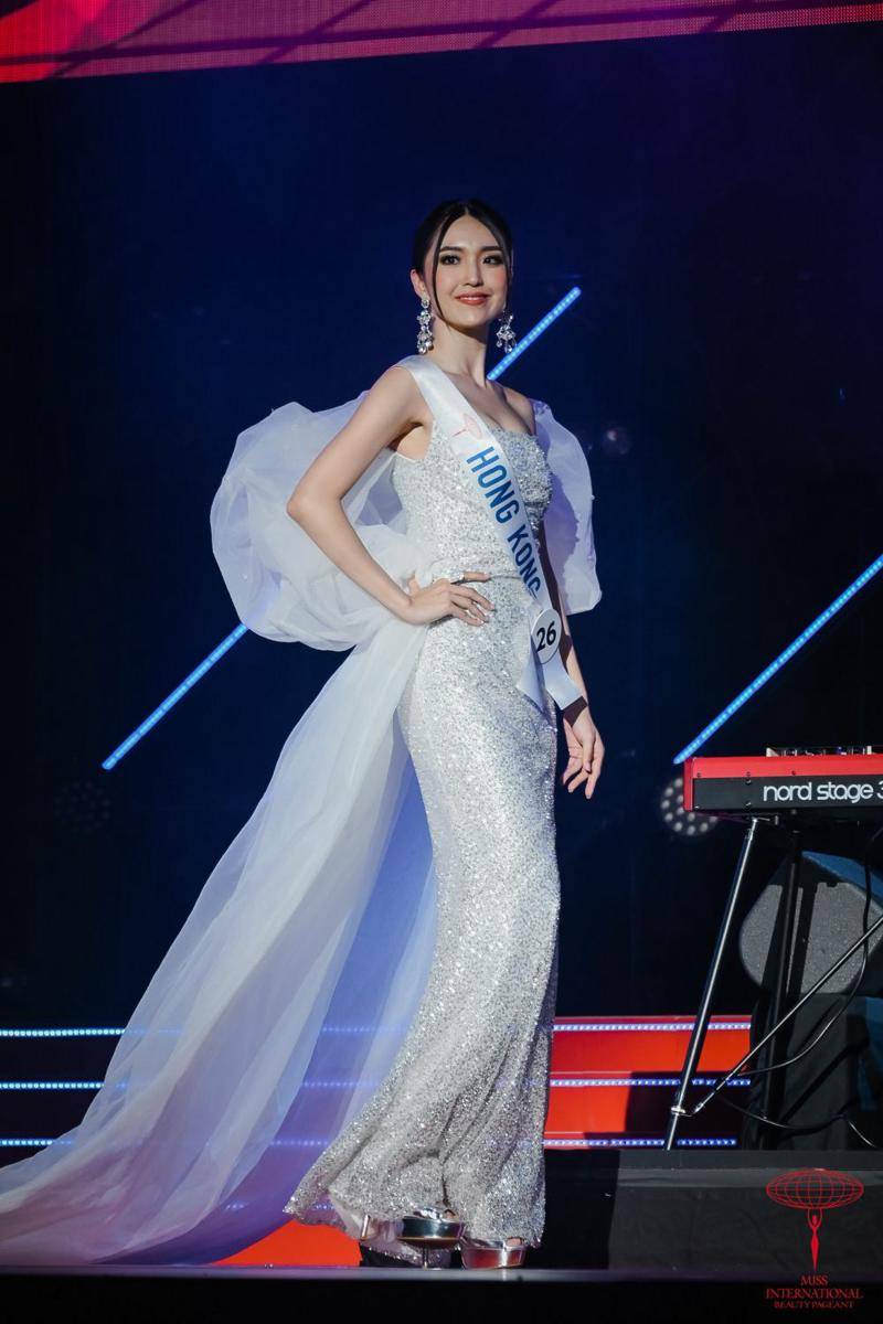Potret Gaun Malam Jajaran 15 Besar Miss International 2023 (Facebook.com/Miss International)
