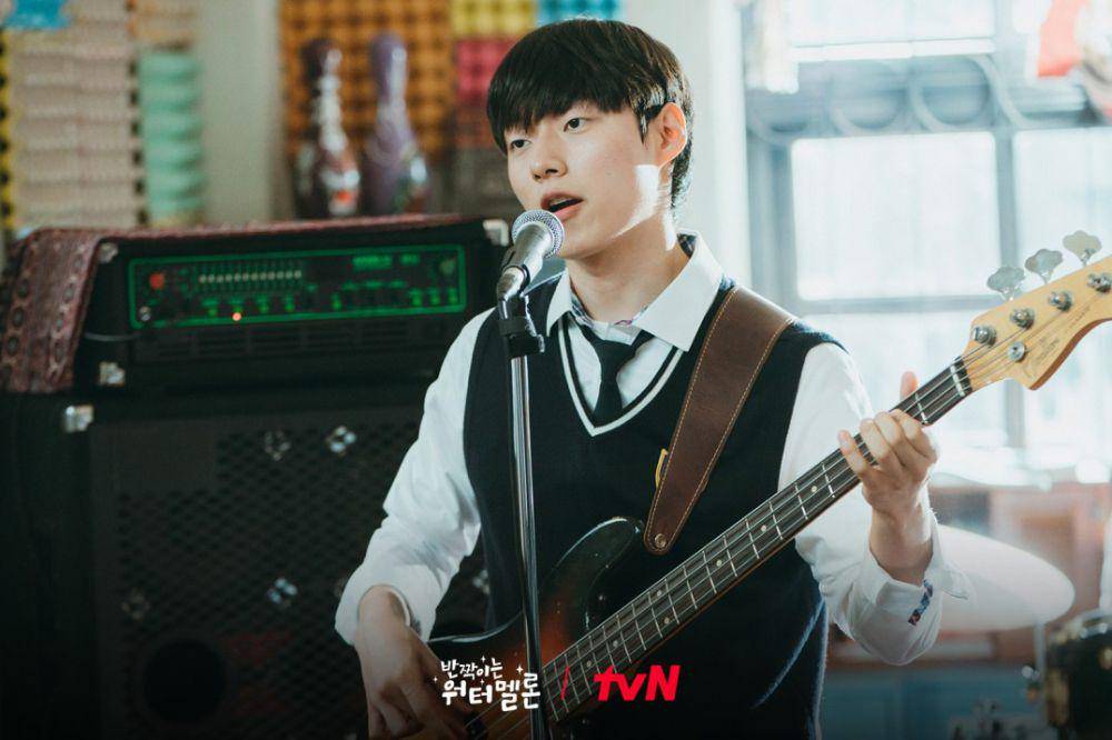 still cut drama Twinkling Watermelon (tvn.cjenm.com/twinklingwatermelon)