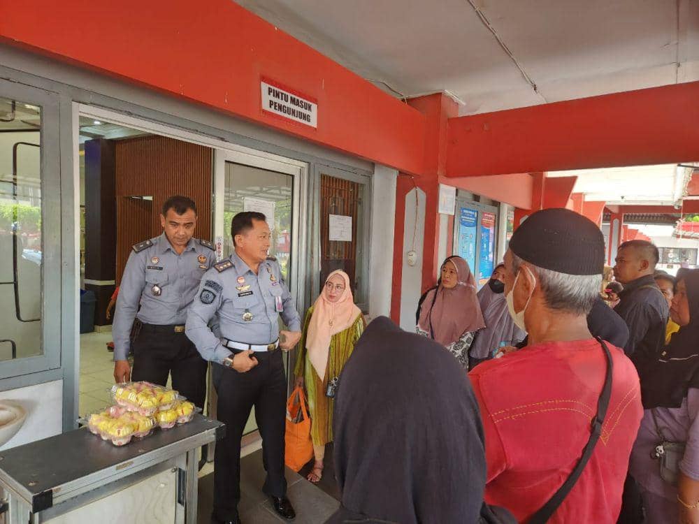 KPLP Kedungpane ke Pembesuk Napi: Jangan Mau Dititipi Barang Gak Jelas