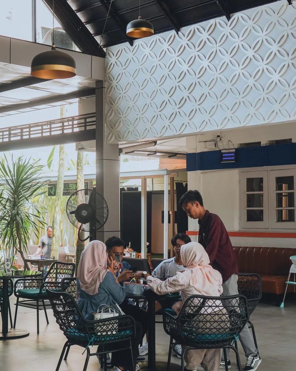Stasiun Kopi (instagram.com/stasiunkopibalapan)