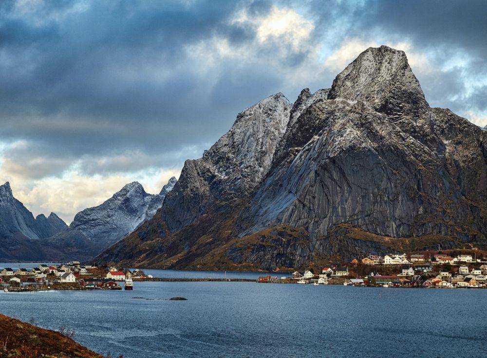 ilustrasi skandinavia (unsplash.com/Vidar Nordli-Mathisen)