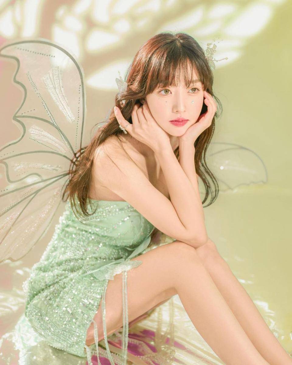 potret Sunny Dahye cosplay jadi Tinkerbell (instagram.com/sunnydahye)