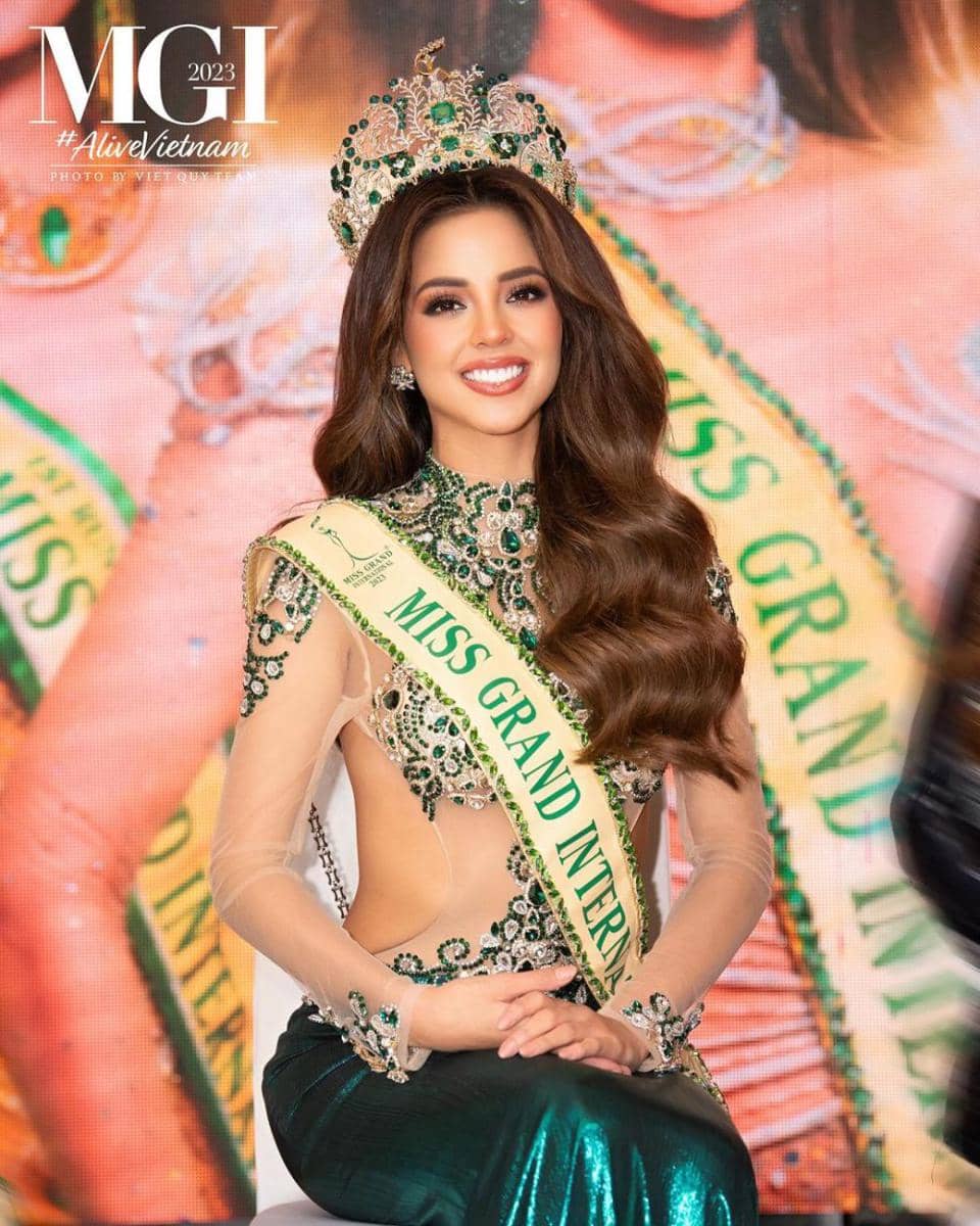 Potret Luciana Fuster Usai Dimahkotai Miss Grand International 2023 (Instagram.com/missgrandinternational)